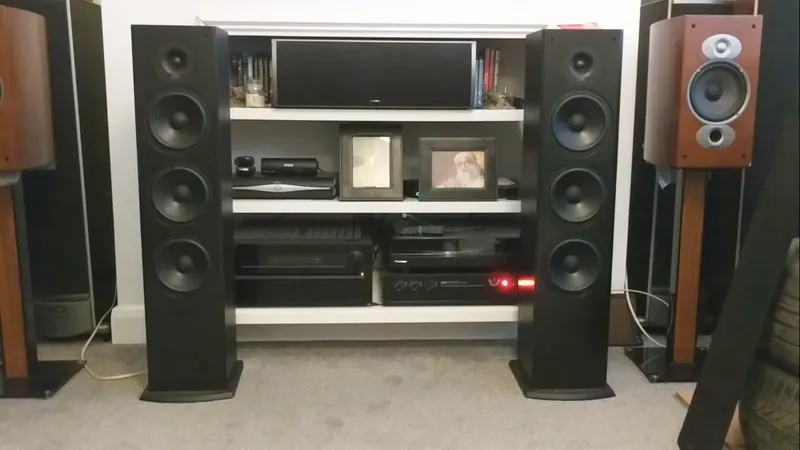 Unboxing Polk Audio T50 Floor Speakers