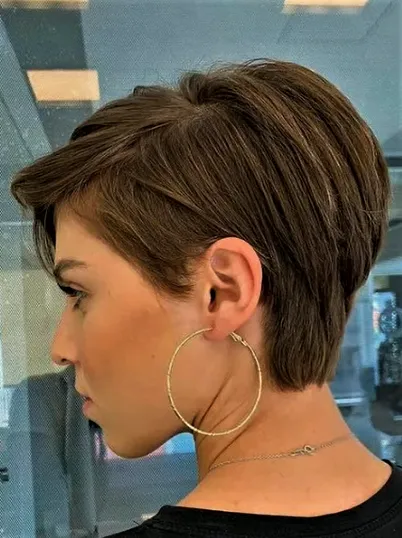 Short Haircut For Headphone