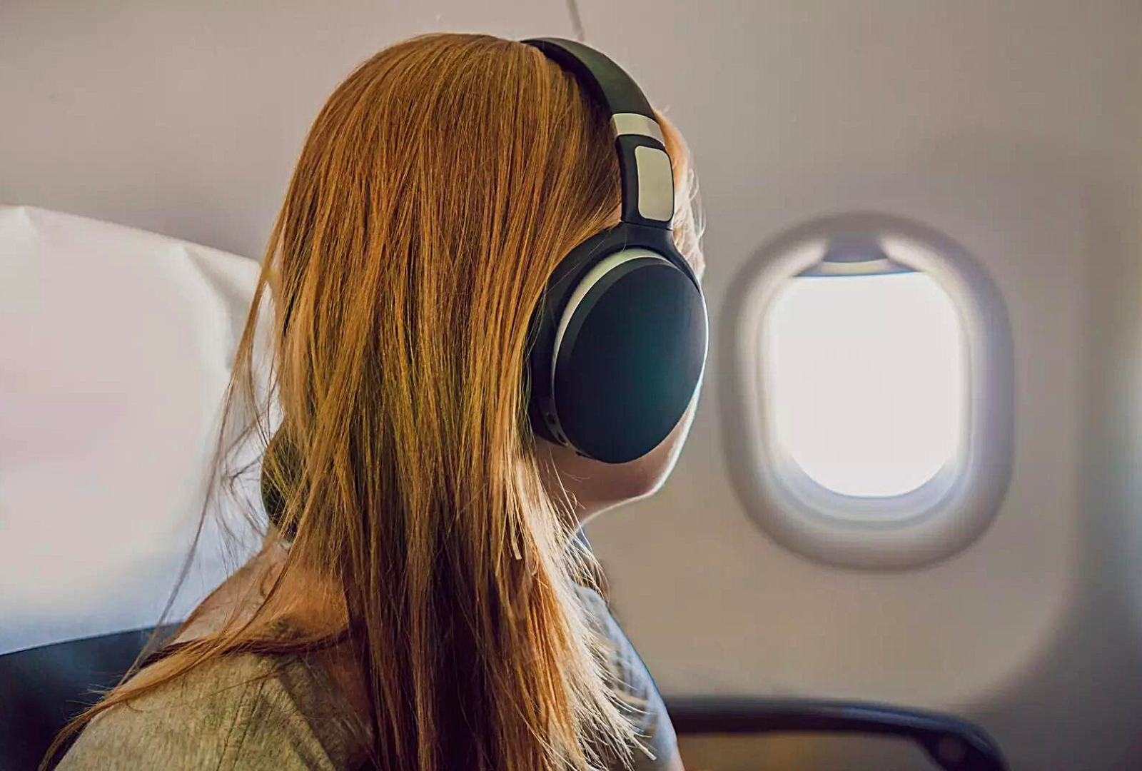 Can You Use Bluetooth Headphones on A Plane