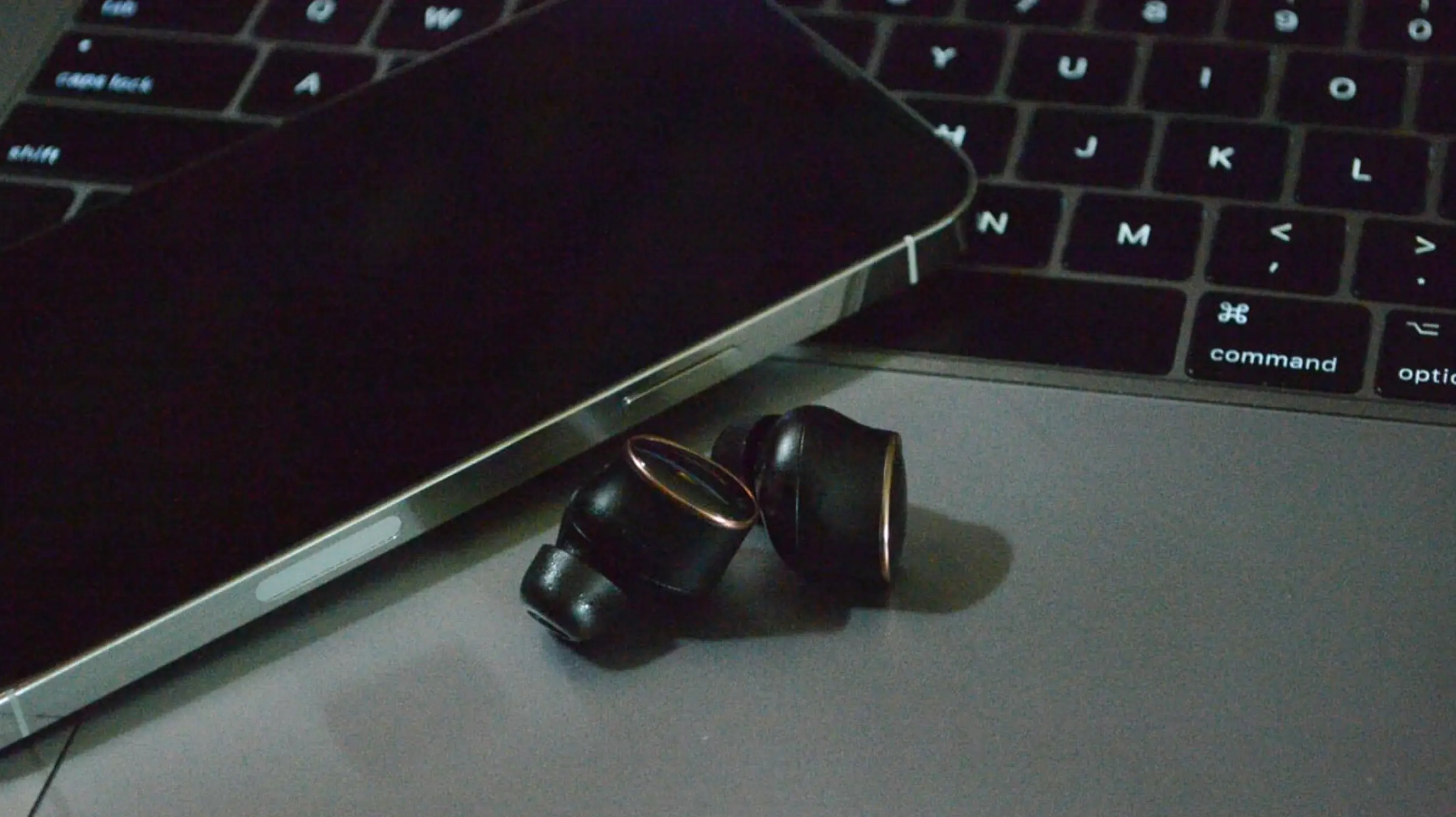 How To Pair JBL Earbuds to Mac